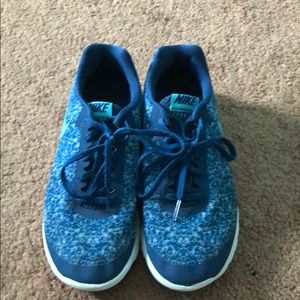 NIKE Great condition Nike sneakers